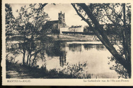 Mantes La Jolie La Cathedrale - Mantes La Jolie