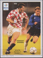 1996 Gambia 2397/B304 1996 UEFA European Championship 11,00 € - Championnat D'Europe (UEFA)