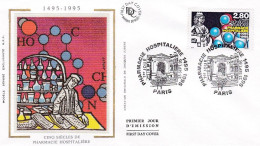 FDC Soie --1995--  500 Ans Pharmacie Hospitalière .......cachet PARIS - 75 - 1990-1999