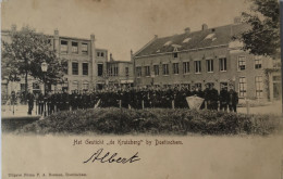 Doetinchem // Gesticht  De Kluisberg (veel Volk) 19?? Vlekkig En Randschade - Doetinchem