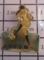 411i Pin's Pins / Beau Et Rare / SPORTS / CLUB FOOTBALL UESM - Football