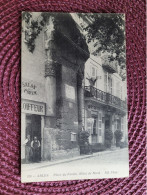 Arles, Coiffeur - Arles