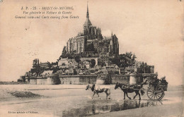 FRANCE - Mont Saint Michel - Vue Générale Et Voiture De Genets - Carte Postale Ancienne - Le Mont Saint Michel