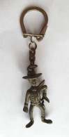 RARE FIGURINE PORTE CLES EN METAL LUCKY LUKE INTERMINT OU DUNKIN (3) - Autres & Non Classés