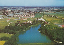 MONFLANQUIN. Le Lac De COULON. Le Camping. Le Complexe Sportif Et Le Lotissement "Mon Désir" - Monflanquin