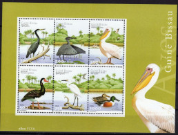 GUINEE BISSAU Oiseaux, Oiseau, Canard, Pelican, Egrette Etc.- BIRDS, PAJAROS VOGELS, VÖGEL, Yvert BF émis En 2001 ** MNH - Ducks