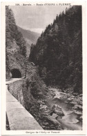 CPA DE LA ROUTE D'UGINE À FLUMET  (SAVOIE)  GORGES DE L'ARLY ET TUNNEL - Ugine