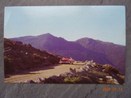 THE AUTOMOBILE ROAS ON MT. WASHINGTON - Other & Unclassified