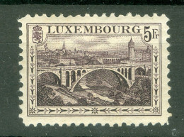 Luxembourg   134  * TB   - Usados