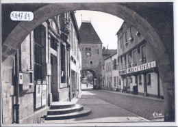 NOYERS-SUR-SEREIN- LA PORTE DE VILLE VUE DES ARCADES- CIM AC 892072- HOTEL DE L ETOILE - Noyers Sur Serein