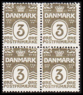 1913. Numeral. 3 Øre Grey. Perf. 14x14½. Fine 4-block Never Hinged. (Michel 79a) - JF541077 - Ungebraucht