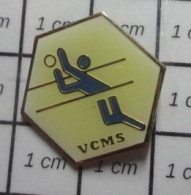 511a Pin's Pins / Beau Et Rare / SPORTS / CLUB VOLLEY-BALL VCMS - Volleyball