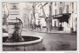 CPSM - TRETS (Bouches Du Rhône) - La Fontaine - Trets