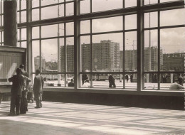 Rotterdam Centraal Station Uitzicht Op Het Stationsplein K6878 - Rotterdam