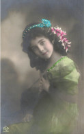FANTAISIES - Petite Fille - Portrait - Carte Postale Ancienne - Other & Unclassified