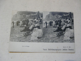 CARTE STEREOSCOPIQUE - Julien DAMOY : Sur La Plage - Stereoscope Cards