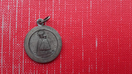 Maria Lussari?Metal Medal - Religion & Esotérisme