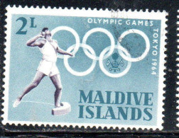 MALDIVES ISLANDS ISOLE MALDIVE BRITISH PROTECTORATE 1964 OLYMPIC GAMES TOKYO SHOT PUT ARMS  2L USED USATO OBLITERE' - Maldives (...-1965)