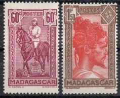 MADAGASCAR Timbres Poste N°280* & 282* Neufs Charnières TB  cote : 3€00 - Neufs