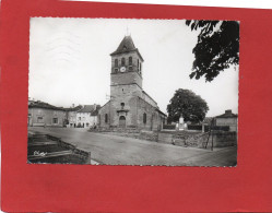 46----LACAPELLE MARIVAL--La Place Du Fort, L'église---peu Courante---voir 2 Scans - Lacapelle Marival