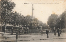 Valence * La Fontaine Monumentale Et Le Boulevard Maurice Clerc - Valence