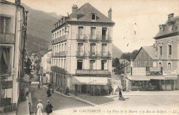 Cauterets * La Place De La Mairie Et La Rue De Belfort * Pâtisserie LABOURDETTE - Cauterets