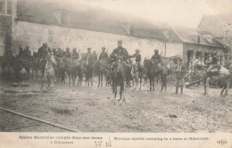 Ribécourt * Les Spahis Marocains Campés Dans Une Ferme * Ww1 Guerre 1914 1918 Régiment Militaria - Ribecourt Dreslincourt