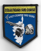 ECUSSON  TISSU . POMPIERS  SSLIA FIGARI SUD CORSE . - Ecussons Tissu