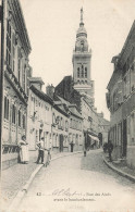 Albert * La Rue Des Aisés , Avant Le Bombardement * Villageois - Albert