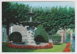 89 - VILLENEUVE LA GUYARD - La Fontaine Du Petit Square - Ed. VALOIRE N° F 44.608 - Villeneuve-la-Guyard