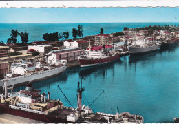 POSTCARD AFRICA ANGOLA - LOBITO - VISTA DO PORTO - A VIEW OF THE HARBOUR - Angola