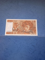 FRANCIA-P150b 10F 7.8.1975 - - 10 F 1972-1978 ''Berlioz''