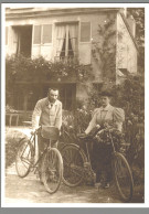 CPM - Pierre Et Marie Curie - Devant Leur Maison De Sceaux - Nobelpreisträger