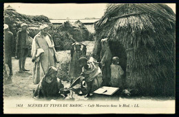 A67  MAROC CPA SCENES ET TYPES - CAFÉ MAROCAIN DANS LE BLED - Verzamelingen & Kavels