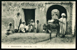 A67  ALGERIE CPA TOUGGOURTH - ENTRÉE DE RUE - Colecciones Y Lotes