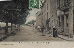 88 - VOSGES - CHÂTEL-S-MOSELLE - Une Partie De La Rue Du Quai - Photo-peinture-émail - Légère Pliure Coin Droit - 10274 - Chatel Sur Moselle