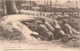 MILITARIA - Guerre Européenne 1914 - Une Mitrailleuse Anglaise Bien Protégée - Carte Postale Ancienne - Otras Guerras