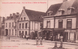 Moulins La Marche - Place Du Carrefour - CPA°J - Moulins La Marche