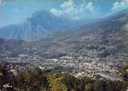 73 - Saint Michel De Maurienne - Vue Générale - Au Fond, Le Perron Des Encombres - Saint Michel De Maurienne