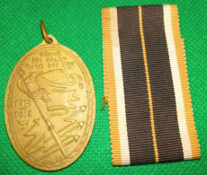 Deutsches Reich Medaille 1914-1918 Kyffhäuserbund Für Treue Im Weltkrieg, Mit Orig. Bandabschnitt, I/II - Germania