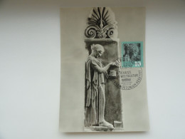 CARTE MAXIMUM CARD MAXIMUMKARTE TETE DE JEUNE FILLE BAS RELIEF D'UNE TOMBE GRECQUE  DDR - Maximumkaarten