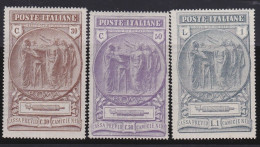 Italy   .  Y&T   .     140/142 (2 Scans)     .    *  VLH       .  Mint Very Light Hinged - Mint/hinged