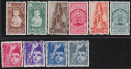 Italy   .  Y&T   .     386/395   (2 Scans)       .    **         .    MNH - Ungebraucht