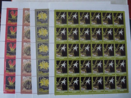 RDC 2002 : N° 2105 / 2108  ** ; CAT : 270,00€   Feuilles Complètes - Mint/hinged