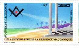 021 - FRANC-MAÇONNERIE - MASONIC : NOUVELLE CALÉDONIE Pavé Mosaïque, Colonnes, équerre, Compas. Timbre ** - Massoneria