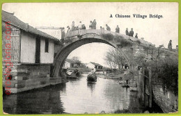 Af4080 - CHINA - Vintage POSTCARD - A Chinese Village Bringe - Chine