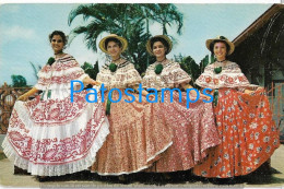 222562 PANAMA COSTUMES BEAUTIFUL YOUNG LADIES DRESSED IN POLLERAS & MONTUNAS POSTAL POSTCARD - Panama