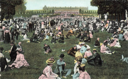 FRANCE - Versailles - Jardins De Versailles - En Attendant Les Grandes Eaux - Carte Postale Ancienne - Versailles (Castillo)