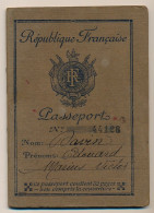 FRANCE - Passeport à L'étranger 20F - Marseille 1935 + 2 X 20F Renouvellement 1936 Et 1937 - Non Classés