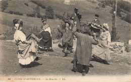 FOLKLORE - Danses - La Bourrée - Carte Postale Ancienne - Danze